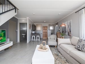 4 Bed House in Krugersdorp Central