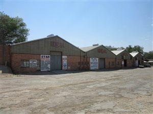 412 m² Industrial space in Vryburg
