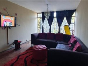 2 Bed Apartment in Hurl Park