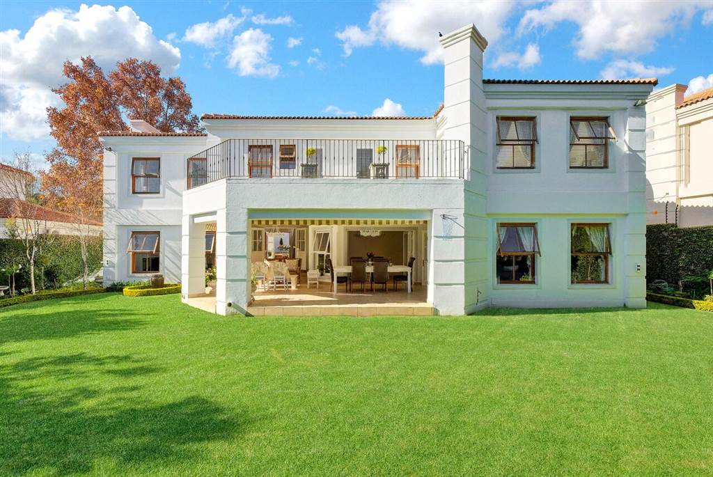 550 Credit Score Home Loan >> 4 Bed House for sale in Bryanston | T1854619 | Private ... 550 Credit Score Home Loan >> 4 Bed House for sale in Bryanston | T1854619 | Private ...