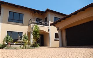 4 Bedroom House in Umhlali Golf Estate