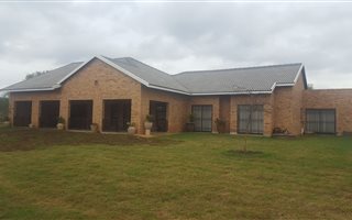Smallholding in Derdepoort