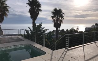 4 Bedroom House in Camps Bay