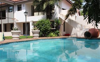 15 Bedroom Cluster in Three Rivers East