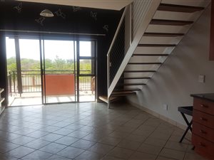 Loft in Hazeldean (Silverlakes Surroundings)