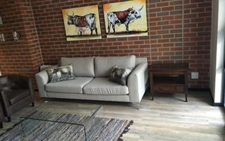 2 Bedroom Townhouse in Rosebank