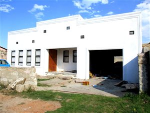 3 Bed House in Zwide