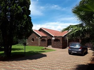 4 Bed House in Vanderbijlpark SE3