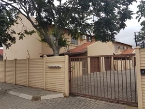 3 Bed House in Oos-Einde