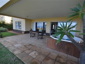 3 Bed Apartment in Beverley Hills Estate