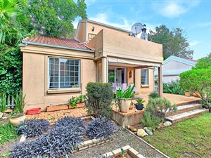 3 Bed Cluster in Barbeque Downs