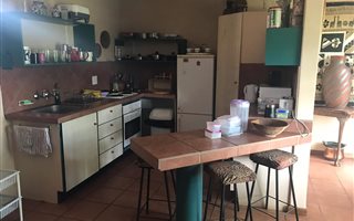 Bachelor apartment in Lynnwood