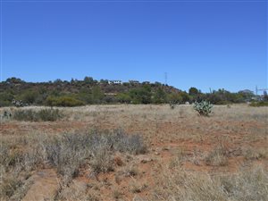 1.4 ha Land available in Rayton