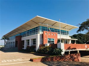1604 m² Office Space in La Lucia