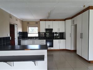 3 Bed House in Arboretum