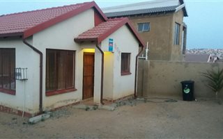 2 Bedroom House in Cosmo City
