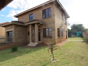 3 Bed House in White River