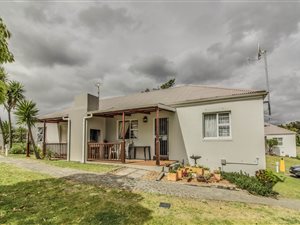 2 Bed Townhouse in Goedemoed
