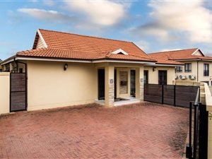 3 Bed House in Beverley Hills