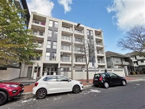 1 Bed Apartment in Claremont
