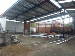 1500 m² Commercial space in Congella