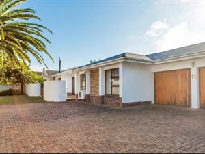 4 Bed House in Soneike