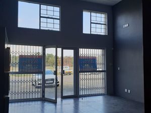 600 m² Industrial space in Vanderbijlpark Central