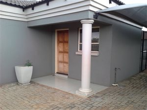 3 Bed House in Clarina