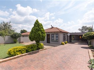 2 Bed House in Alveda