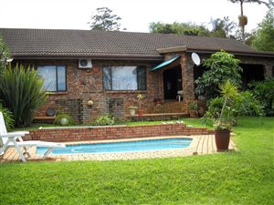 8003 m² Farm in Claridge