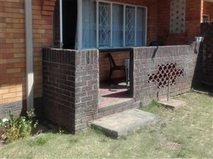 2 Bed Apartment in Parkhill Gardens