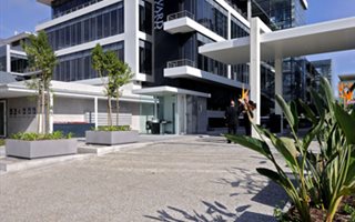 1262 m² Office Space in Woodstock