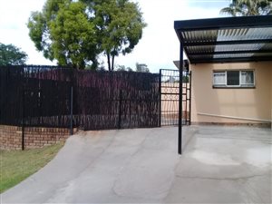 2 Bed Garden Cottage in Bromhof