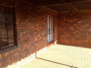 2 Bed House in Elandspoort