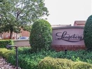 2 Bed Apartment in Equestria