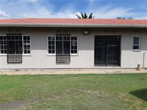 1 m² Commercial space in Vanderbijlpark SW1