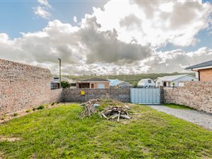 381 m² Land available in Kleinkrantz