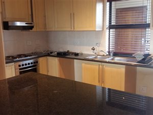 2 Bed House in Bloubergstrand