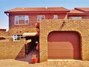 3 Bedroom Duplex in Croydon