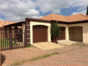 3 Bed House in Cultura Park