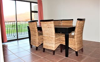 2 Bedroom Apartment in Fairview Golf Estate