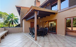 4 Bedroom Duplex in San Lameer