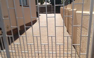 2 Bedroom Apartment in Southcrest