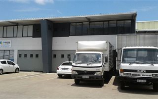 896 m² Industrial space in Mt Edgecombe