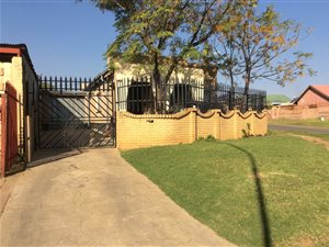 3 Bed House in Eldorado Park