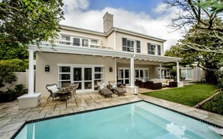 3 Bedroom House in Kenilworth