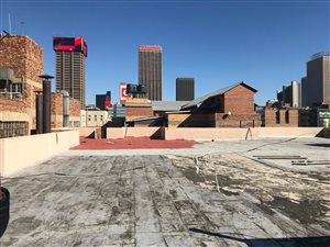 1 Bed Apartment in Johannesburg Central