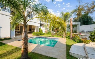 4 Bedroom Cluster in Bryanston East
