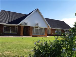 4 Bed House in Hillcrest