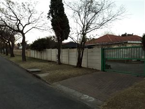 3 Bedroom House in Ravensklip